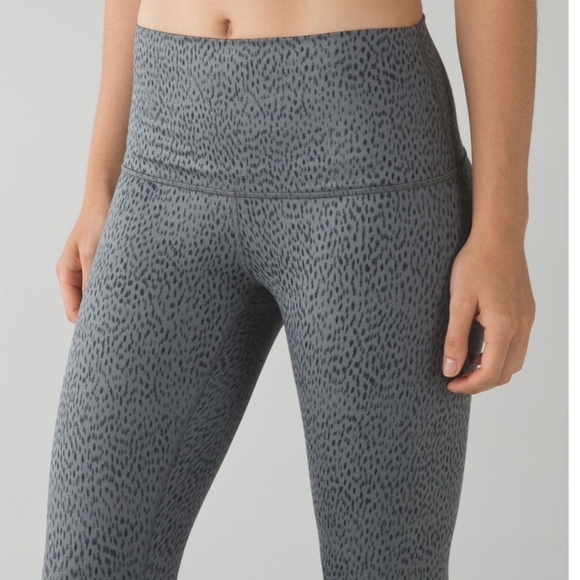 Lululemon Wunder Under Pant *Full-On Luon (Roll Down) | Dottie Dash Slate Black - Picture 1 of 6